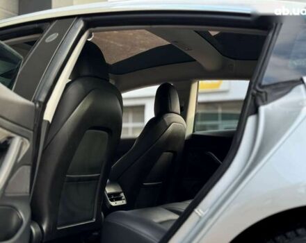 Тесла Модель 3, объемом двигателя 0 л и пробегом 140 тыс. км за 17999 $, фото 15 на Automoto.ua