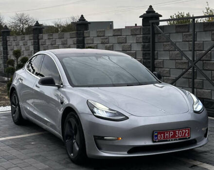 Тесла Модель 3 2018 у Дубно на Automoto.ua Тесла Модель 3, об'ємом двигуна 0 л та пробігом 199 тис. км за 15999 $, фото 2 на Automoto.ua