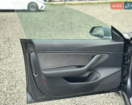 Тесла Модель 3, объемом двигателя 0 л и пробегом 126 тыс. км за 16500 $, фото 11 на Automoto.ua