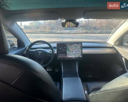 Тесла Модель 3 2018 в Львове на Automoto.ua Тесла Модель 3, объемом двигателя 0 л и пробегом 176 тыс. км за 16300 $, фото 17 на Automoto.ua
