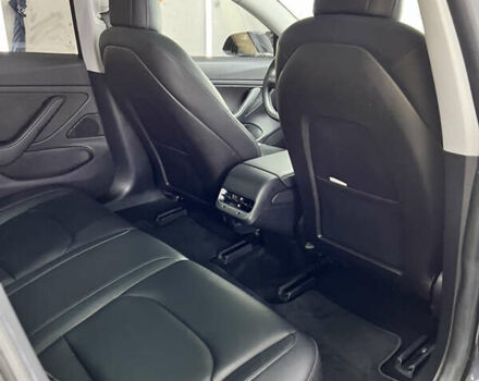 Тесла Модель 3, объемом двигателя 0 л и пробегом 110 тыс. км за 16500 $, фото 13 на Automoto.ua