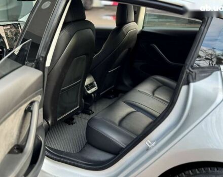 Тесла Модель 3, объемом двигателя 0 л и пробегом 140 тыс. км за 17999 $, фото 14 на Automoto.ua
