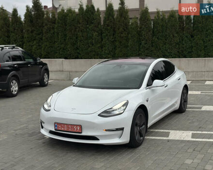 Тесла Модель 3 2018 у Рівному на Automoto.ua Тесла Модель 3, об'ємом двигуна 0 л та пробігом 210 тис. км за 14300 $, фото 9 на Automoto.ua