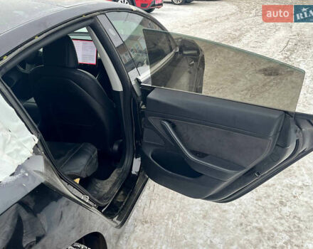 Тесла Модель 3, об'ємом двигуна 0 л та пробігом 195 тис. км за 12500 $, фото 13 на Automoto.ua