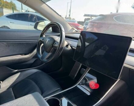 Тесла Модель 3 2018 у Луцьку на Automoto.ua Тесла Модель 3, об'ємом двигуна 0 л та пробігом 163 тис. км за 11700 $, фото 18 на Automoto.ua