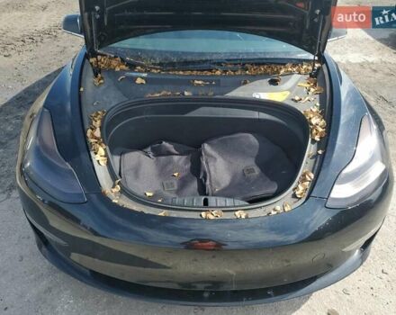 Тесла Модель 3, объемом двигателя 0 л и пробегом 109 тыс. км за 6000 $, фото 10 на Automoto.ua
