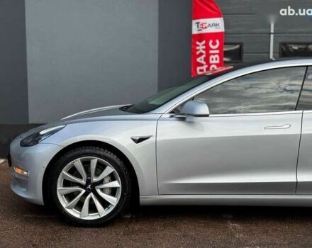 Тесла Модель 3, объемом двигателя 0 л и пробегом 140 тыс. км за 17999 $, фото 4 на Automoto.ua