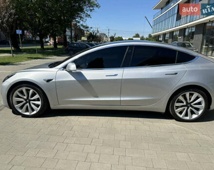 Тесла Модель 3, объемом двигателя 0 л и пробегом 189 тыс. км за 16500 $, фото 2 на Automoto.ua