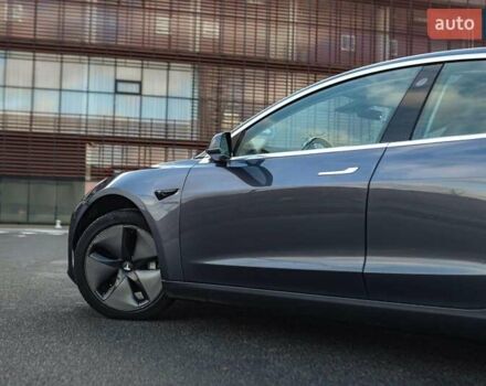 Тесла Модель 3, объемом двигателя 0 л и пробегом 102 тыс. км за 19800 $, фото 13 на Automoto.ua
