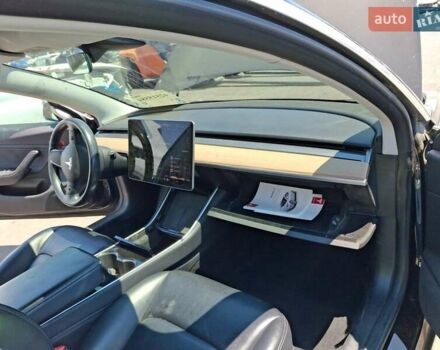 Тесла Модель 3, об'ємом двигуна 0 л та пробігом 150 тис. км за 8500 $, фото 58 на Automoto.ua