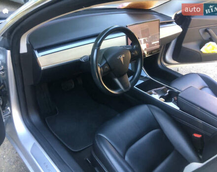 Тесла Модель 3, объемом двигателя 0 л и пробегом 189 тыс. км за 16500 $, фото 3 на Automoto.ua