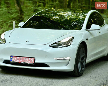 Тесла Модель 3, объемом двигателя 0 л и пробегом 159 тыс. км за 24000 $, фото 1 на Automoto.ua