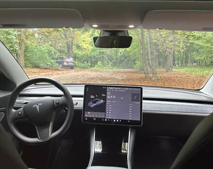 Тесла Модель 3, объемом двигателя 0 л и пробегом 94 тыс. км за 20700 $, фото 9 на Automoto.ua