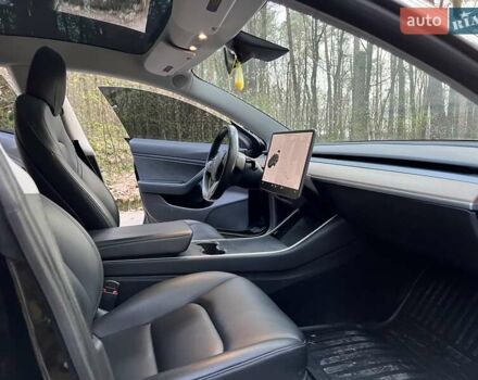Тесла Модель 3, об'ємом двигуна 0 л та пробігом 48 тис. км за 17000 $, фото 11 на Automoto.ua
