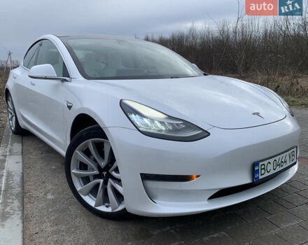 Тесла Модель 3, объемом двигателя 0 л и пробегом 81 тыс. км за 17400 $, фото 2 на Automoto.ua