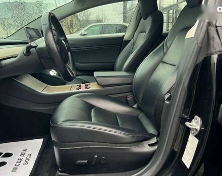 Тесла Модель 3, объемом двигателя 0 л и пробегом 95 тыс. км за 16800 $, фото 9 на Automoto.ua