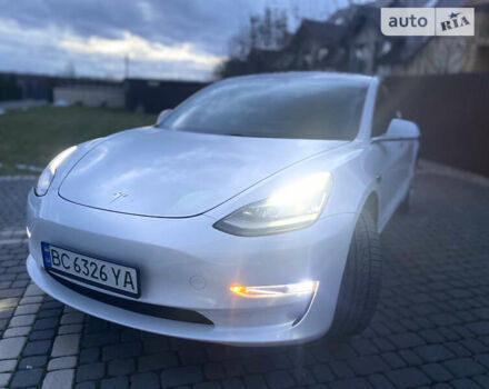 Тесла Модель 3, объемом двигателя 0 л и пробегом 122 тыс. км за 17000 $, фото 3 на Automoto.ua