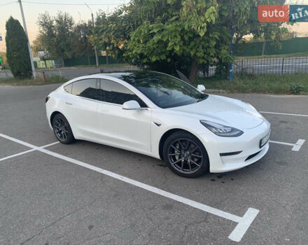 Тесла Модель 3, об'ємом двигуна 0 л та пробігом 65 тис. км за 20500 $, фото 4 на Automoto.ua