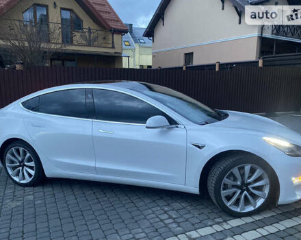 Тесла Модель 3, объемом двигателя 0 л и пробегом 122 тыс. км за 17000 $, фото 4 на Automoto.ua