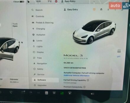 Тесла Модель 3, объемом двигателя 0 л и пробегом 64 тыс. км за 22999 $, фото 13 на Automoto.ua