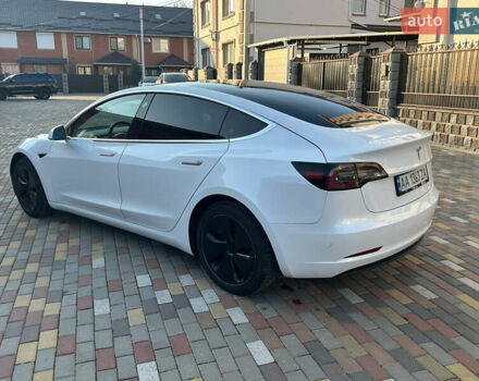 Тесла Модель 3, объемом двигателя 0 л и пробегом 87 тыс. км за 18500 $, фото 5 на Automoto.ua