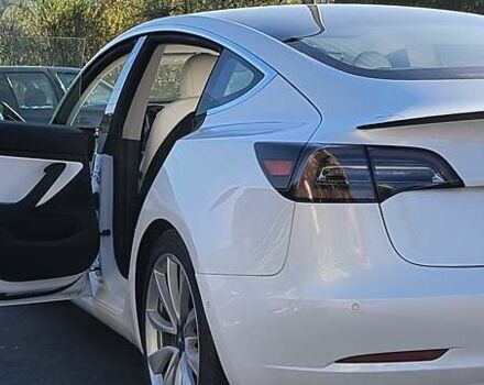 Тесла Модель 3, объемом двигателя 0 л и пробегом 142 тыс. км за 17900 $, фото 9 на Automoto.ua