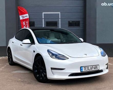 Тесла Модель 3, объемом двигателя 0 л и пробегом 130 тыс. км за 19999 $, фото 1 на Automoto.ua