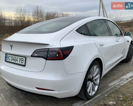 Тесла Модель 3, объемом двигателя 0 л и пробегом 81 тыс. км за 17400 $, фото 8 на Automoto.ua