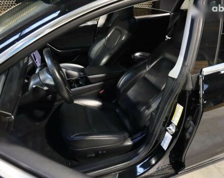 Тесла Модель 3, объемом двигателя 0 л и пробегом 163 тыс. км за 14999 $, фото 12 на Automoto.ua