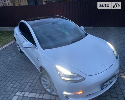 Тесла Модель 3, объемом двигателя 0 л и пробегом 122 тыс. км за 17000 $, фото 11 на Automoto.ua