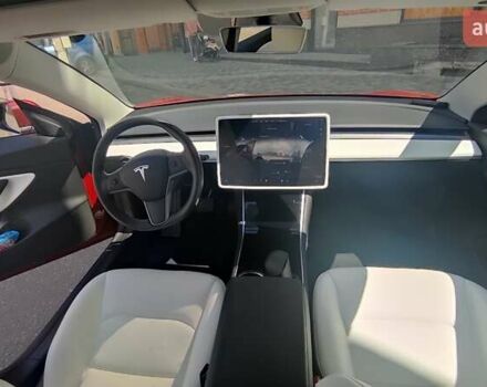 Тесла Модель 3, объемом двигателя 0 л и пробегом 31 тыс. км за 19400 $, фото 33 на Automoto.ua