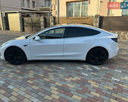 Тесла Модель 3, объемом двигателя 0 л и пробегом 87 тыс. км за 18500 $, фото 6 на Automoto.ua