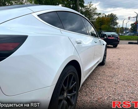 Тесла Модель 3 2019 в Ровно на Automoto.ua Тесла Модель 3, объемом двигателя 0.38 л и пробегом 100 тыс. км за 18500 $, фото 5 на Automoto.ua