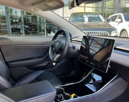 Тесла Модель 3, объемом двигателя 0 л и пробегом 101 тыс. км за 18800 $, фото 16 на Automoto.ua