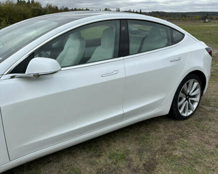 Тесла Модель 3, объемом двигателя 0 л и пробегом 125 тыс. км за 21000 $, фото 12 на Automoto.ua