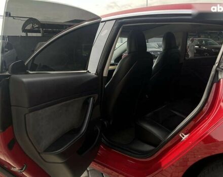 Тесла Модель 3, объемом двигателя 0 л и пробегом 133 тыс. км за 15990 $, фото 15 на Automoto.ua