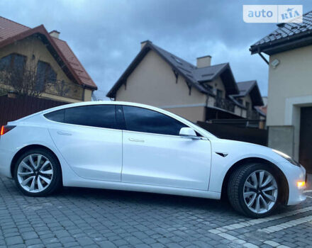 Тесла Модель 3, объемом двигателя 0 л и пробегом 122 тыс. км за 17000 $, фото 10 на Automoto.ua