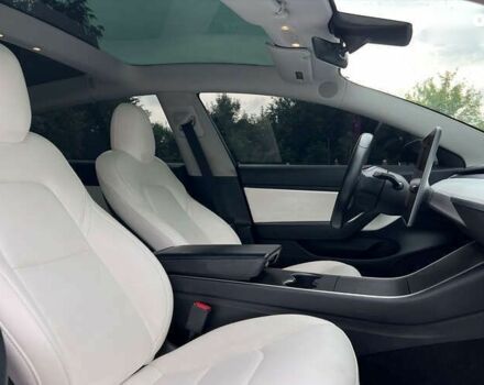 Тесла Модель 3, объемом двигателя 0 л и пробегом 132 тыс. км за 18700 $, фото 8 на Automoto.ua