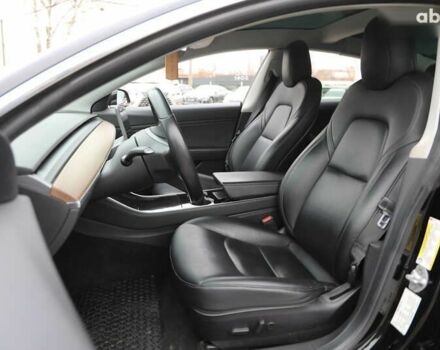 Тесла Модель 3, объемом двигателя 0 л и пробегом 66 тыс. км за 17000 $, фото 6 на Automoto.ua