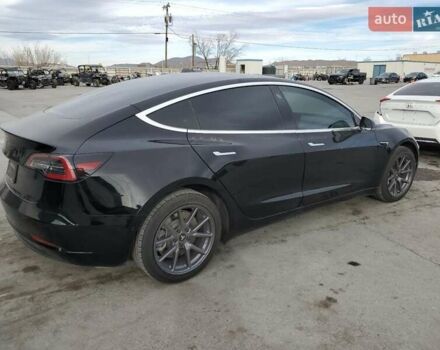 Тесла Модель 3, объемом двигателя 0 л и пробегом 70 тыс. км за 10200 $, фото 2 на Automoto.ua
