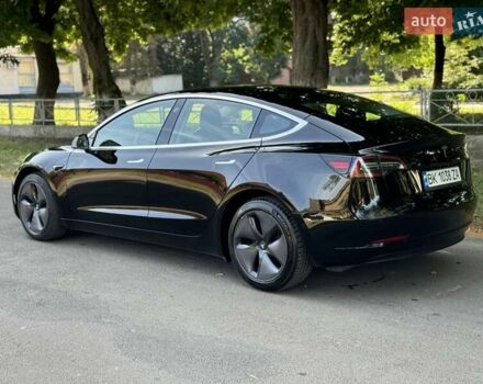 Тесла Модель 3, объемом двигателя 0 л и пробегом 117 тыс. км за 20800 $, фото 5 на Automoto.ua