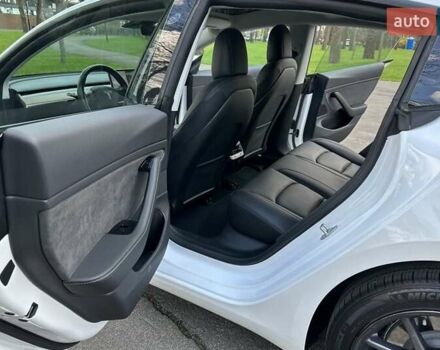 Тесла Модель 3, объемом двигателя 0 л и пробегом 47 тыс. км за 21500 $, фото 26 на Automoto.ua