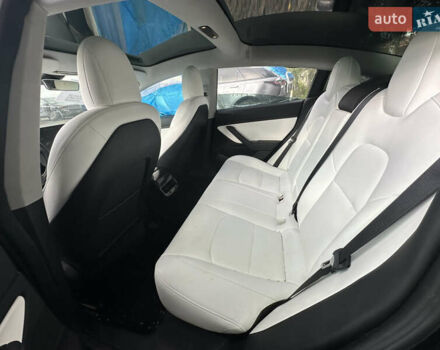 Тесла Модель 3, объемом двигателя 0 л и пробегом 86 тыс. км за 13300 $, фото 5 на Automoto.ua