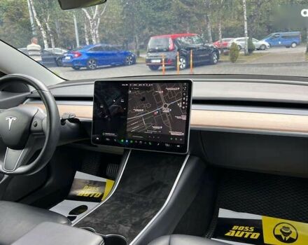 Тесла Модель 3, объемом двигателя 0 л и пробегом 69 тыс. км за 18500 $, фото 15 на Automoto.ua