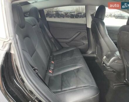 Тесла Модель 3, объемом двигателя 0 л и пробегом 70 тыс. км за 10200 $, фото 9 на Automoto.ua