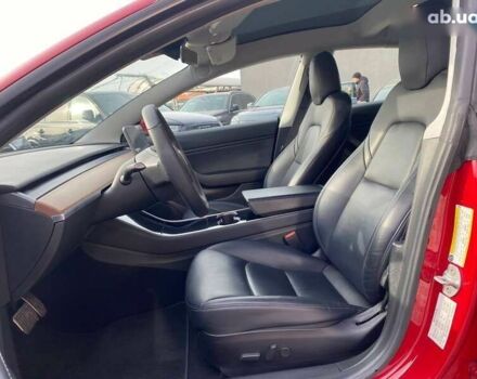 Тесла Модель 3, объемом двигателя 0 л и пробегом 89 тыс. км за 18700 $, фото 16 на Automoto.ua