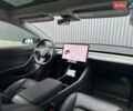 Тесла Модель 3, объемом двигателя 0 л и пробегом 93 тыс. км за 16500 $, фото 26 на Automoto.ua