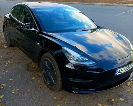 Тесла Модель 3 2019 в Никополе на Automoto.ua Тесла Модель 3, объемом двигателя 0.23 л и пробегом 260 тыс. км за 13800 $, фото 1 на Automoto.ua