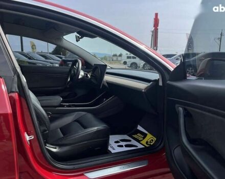 Тесла Модель 3, объемом двигателя 0 л и пробегом 133 тыс. км за 15990 $, фото 8 на Automoto.ua