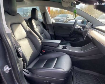 Тесла Модель 3, объемом двигателя 0 л и пробегом 82 тыс. км за 18600 $, фото 14 на Automoto.ua